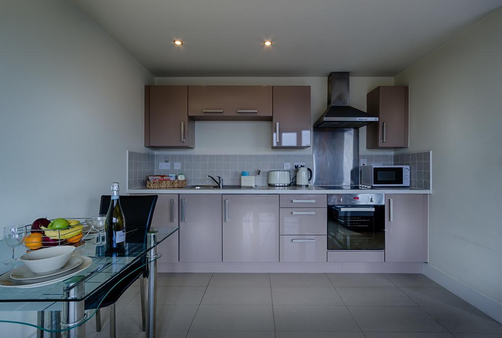 Halo Serviced Apartments - The Point Шефилд Экстерьер фото